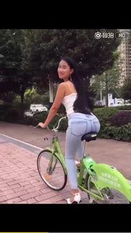 骑单车变身的网红,骑行中的时尚蜕变之旅