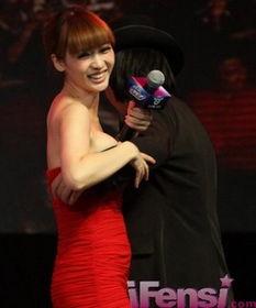 女明星咸猪手,勇敢揭露娱乐圈潜规则