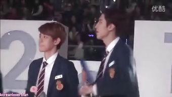 exo明星下,闪耀舞台，点亮青春